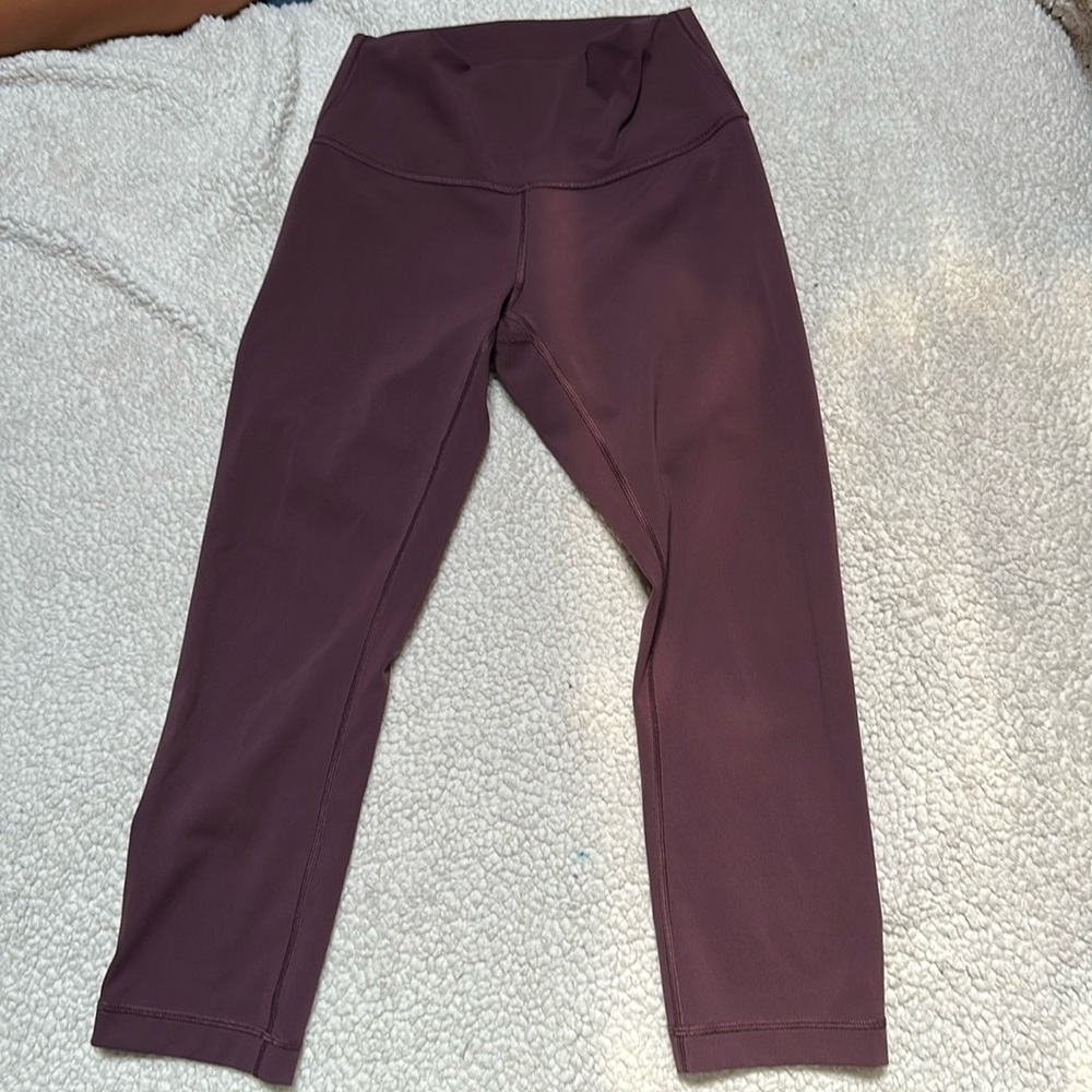 Lululemon cropped leggings